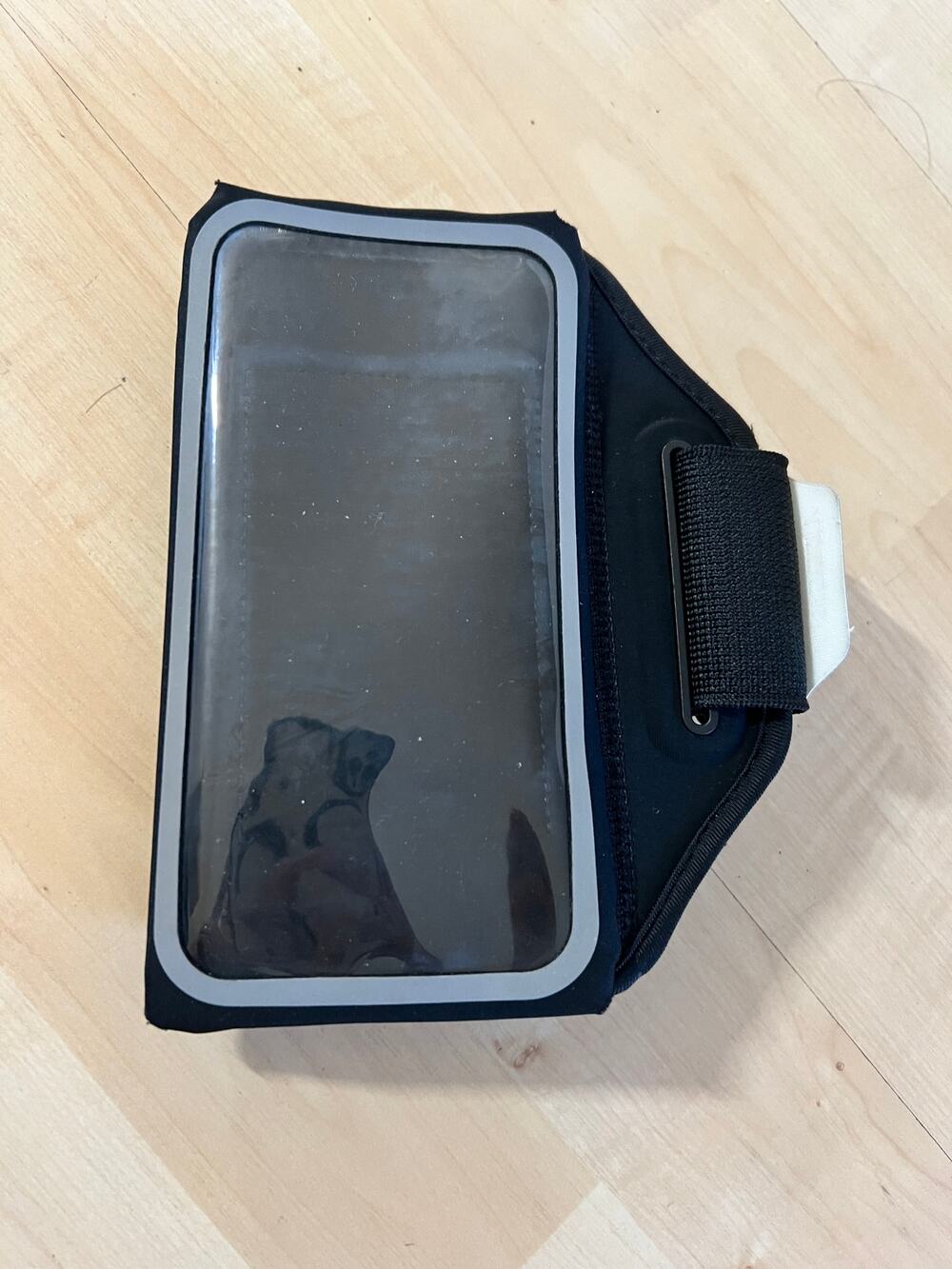 Haissky Armband Phone Holder Black Universal Sports Running Fitness Exercise Gym